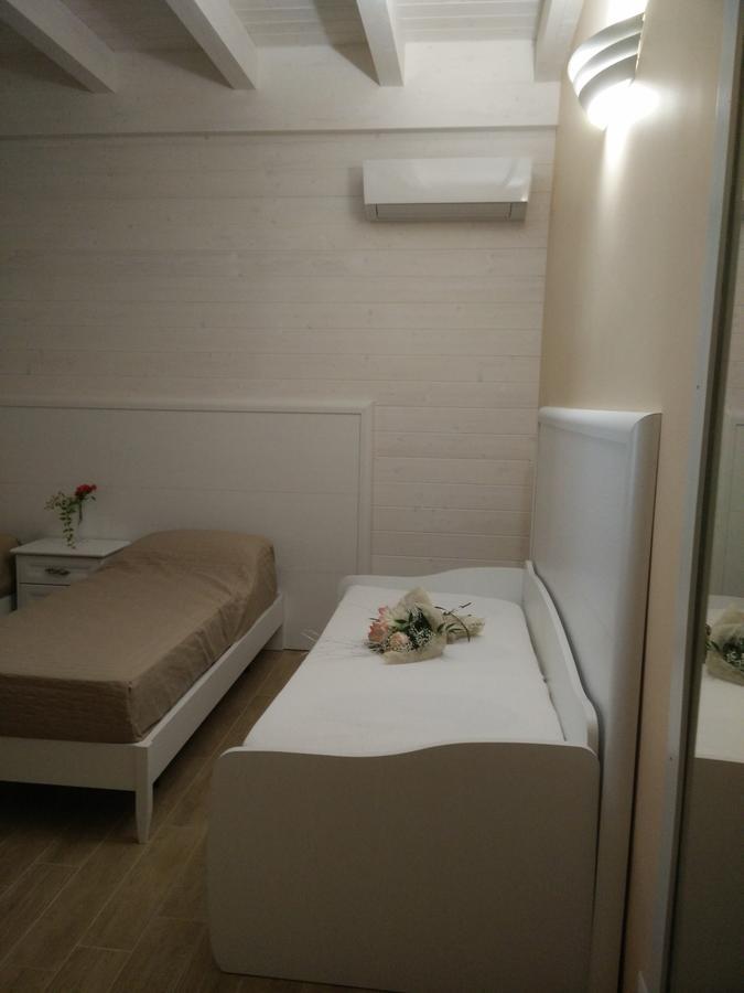 Le Camelie Bed & Breakfast Marina di Ginosa Exterior foto
